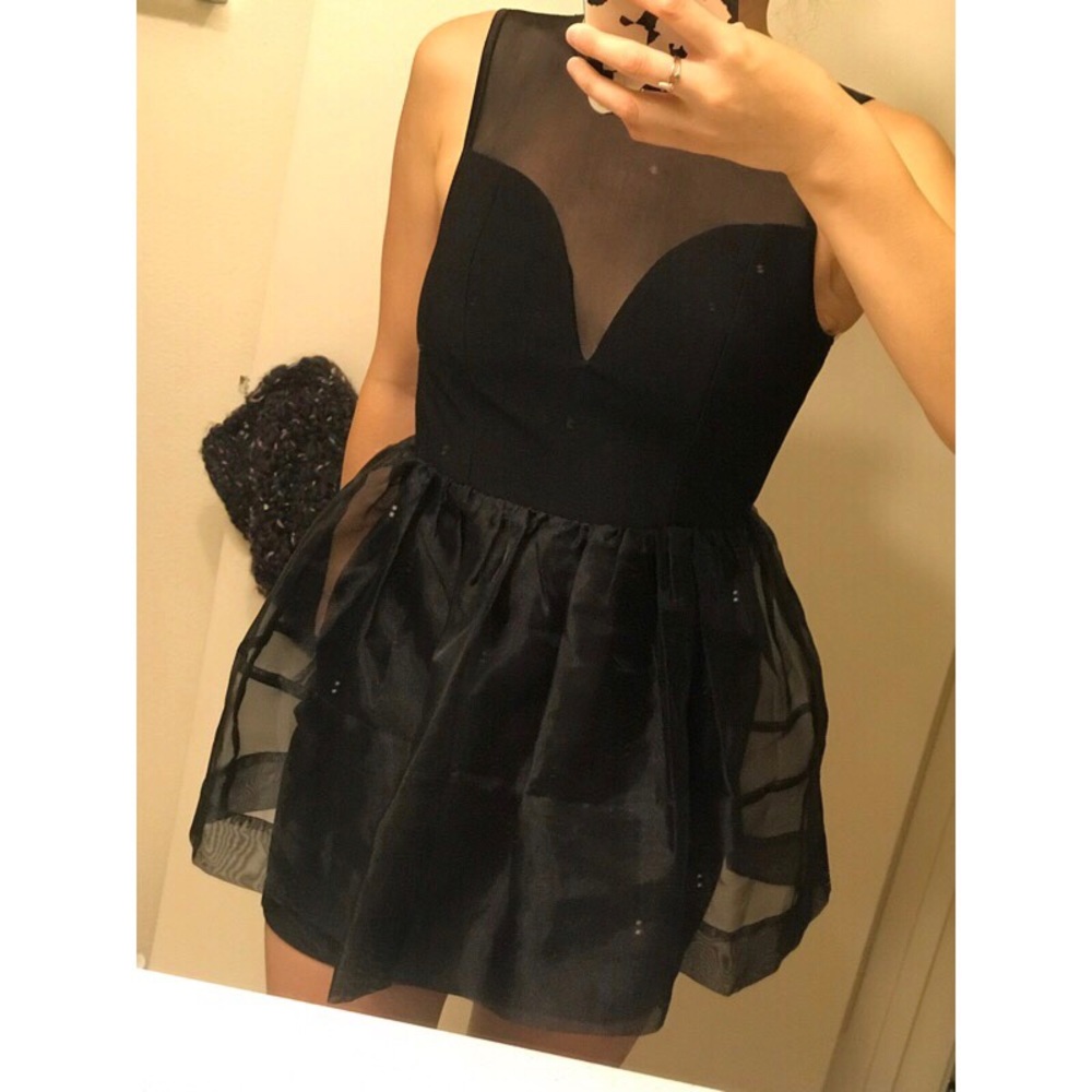 Windsor Black Semi-Sheer Poofy Dress - Picture 2 of 8
